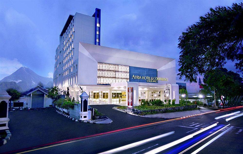 Atria Hotel&Conference Malang Exterior foto