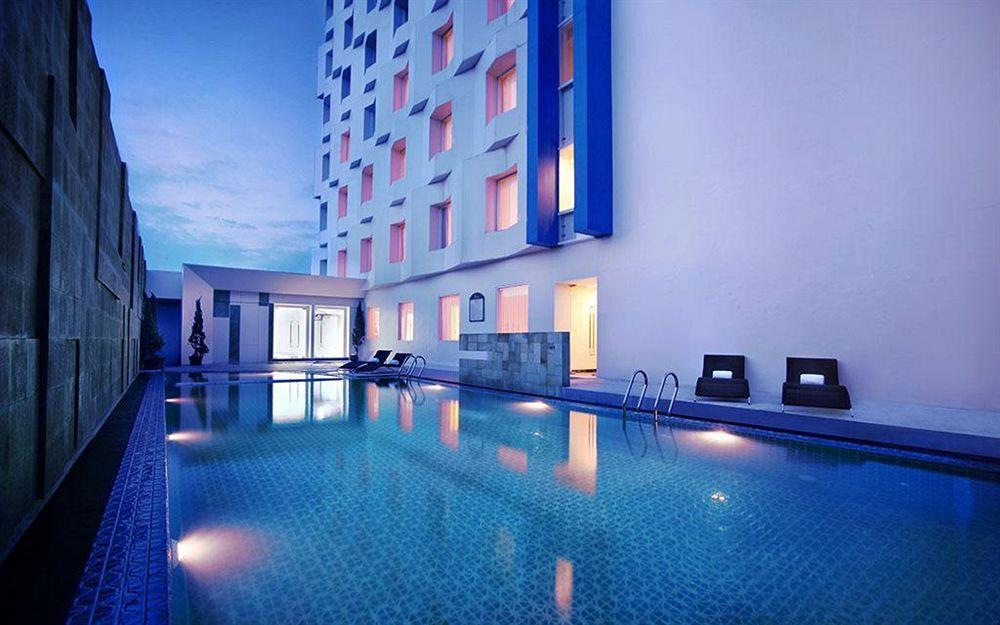 Atria Hotel&Conference Malang Exterior foto