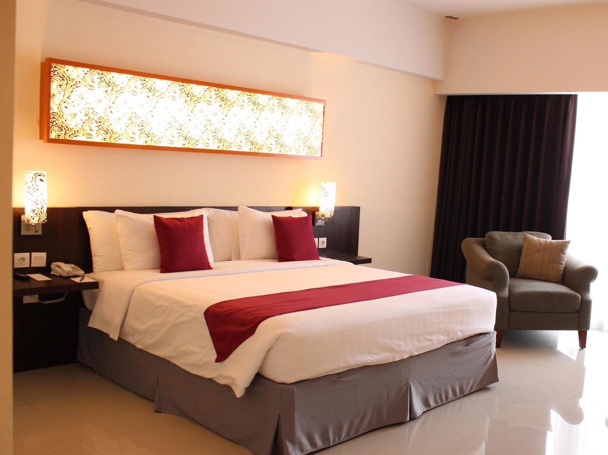 Atria Hotel&Conference Malang Exterior foto